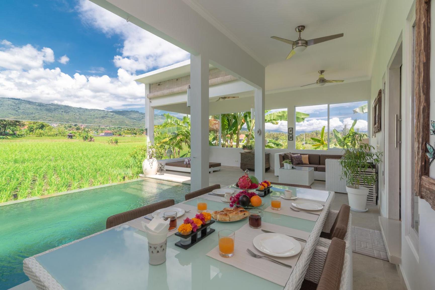 Villa Pondok Maica Ловина Экстерьер фото
